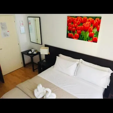 Taj Luxury Affittacamere Mestre