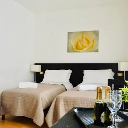 Affittacamere Taj Luxury *